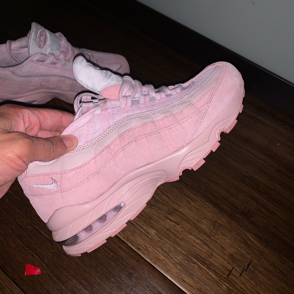 nike 95 baby pink